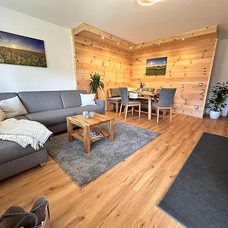 Muskatellerhof * Silz (Rhineland-Palatinate)