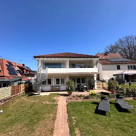 Casa de Férias Muskatellerhof Silz (Rhineland-Palatinate)