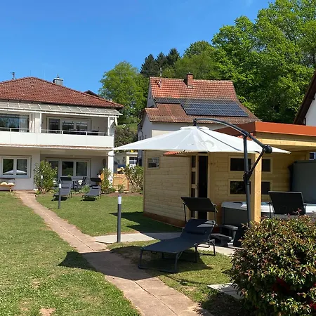 Muskatellerhof * Silz (Rhineland-Palatinate)